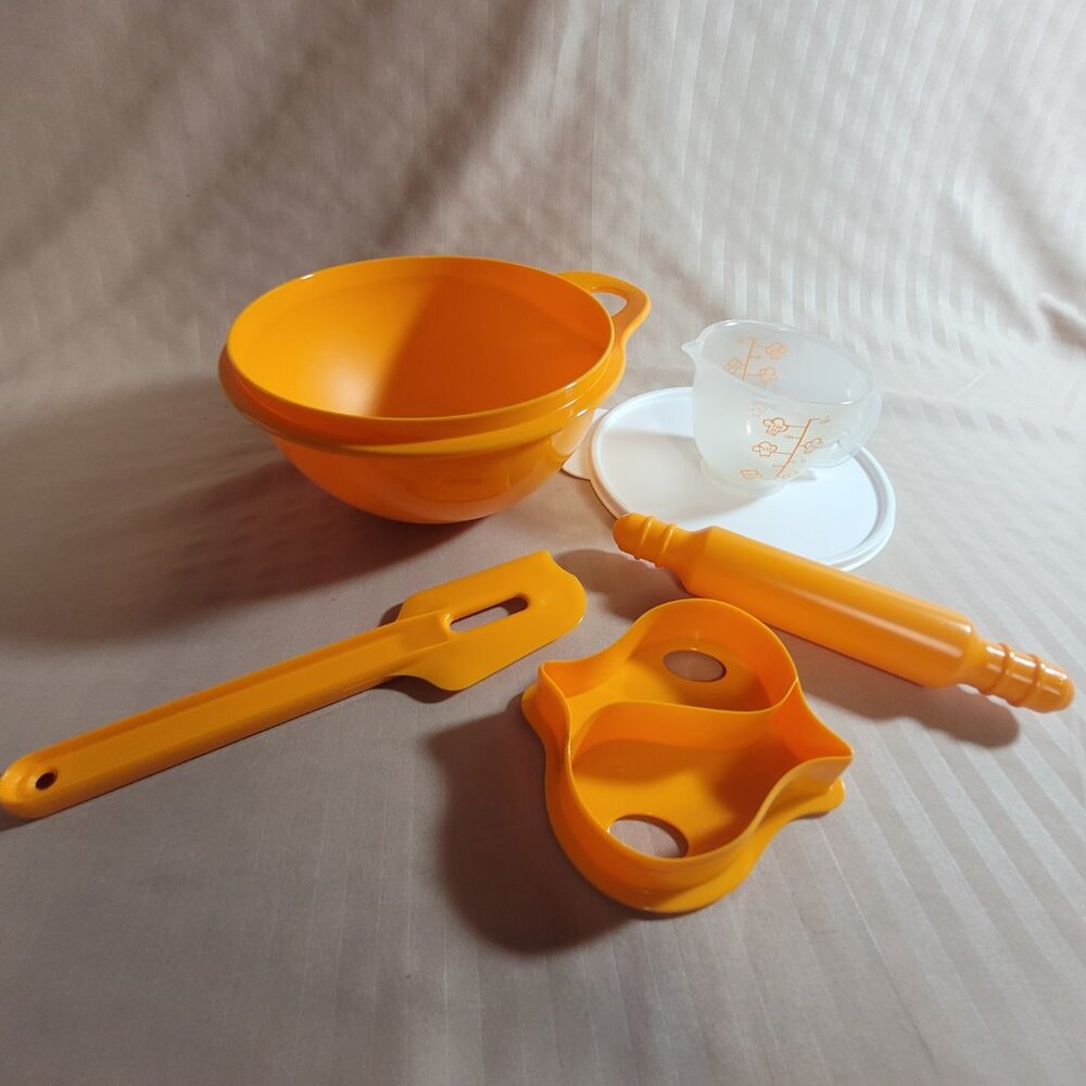 Tupperware Kids Baking Set -  Papaya/Orange